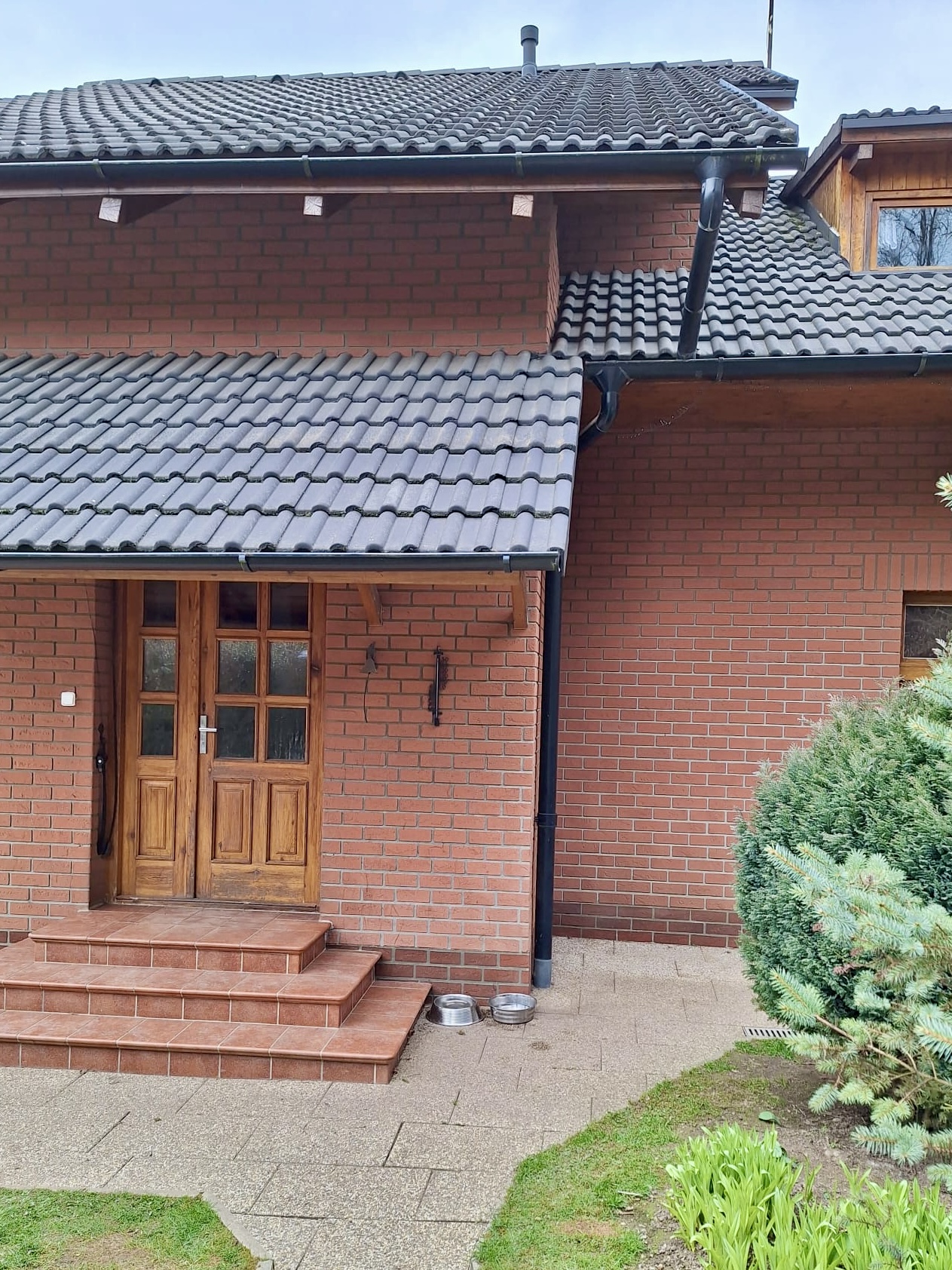 Fasáda z našich obkladů ELABRICK po 18 letech