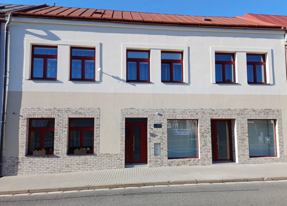 SEVILLA     (448,- Kč/m2)